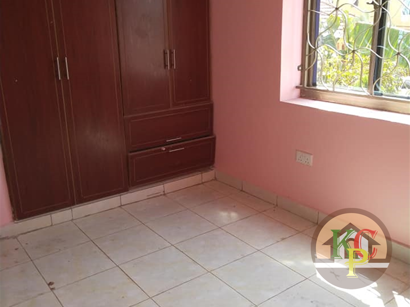 Apartment for rent in Kiwaatule Kampala