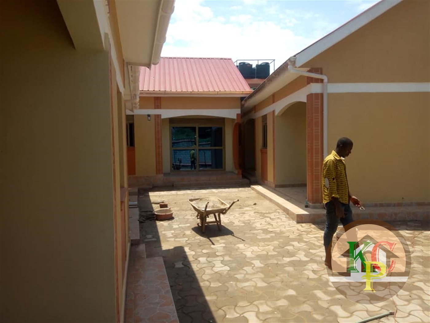 Semi Detached for rent in Kyaliwajjala Wakiso