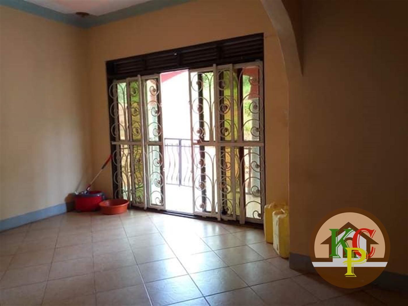 Bungalow for sale in Kamengo Mpigi