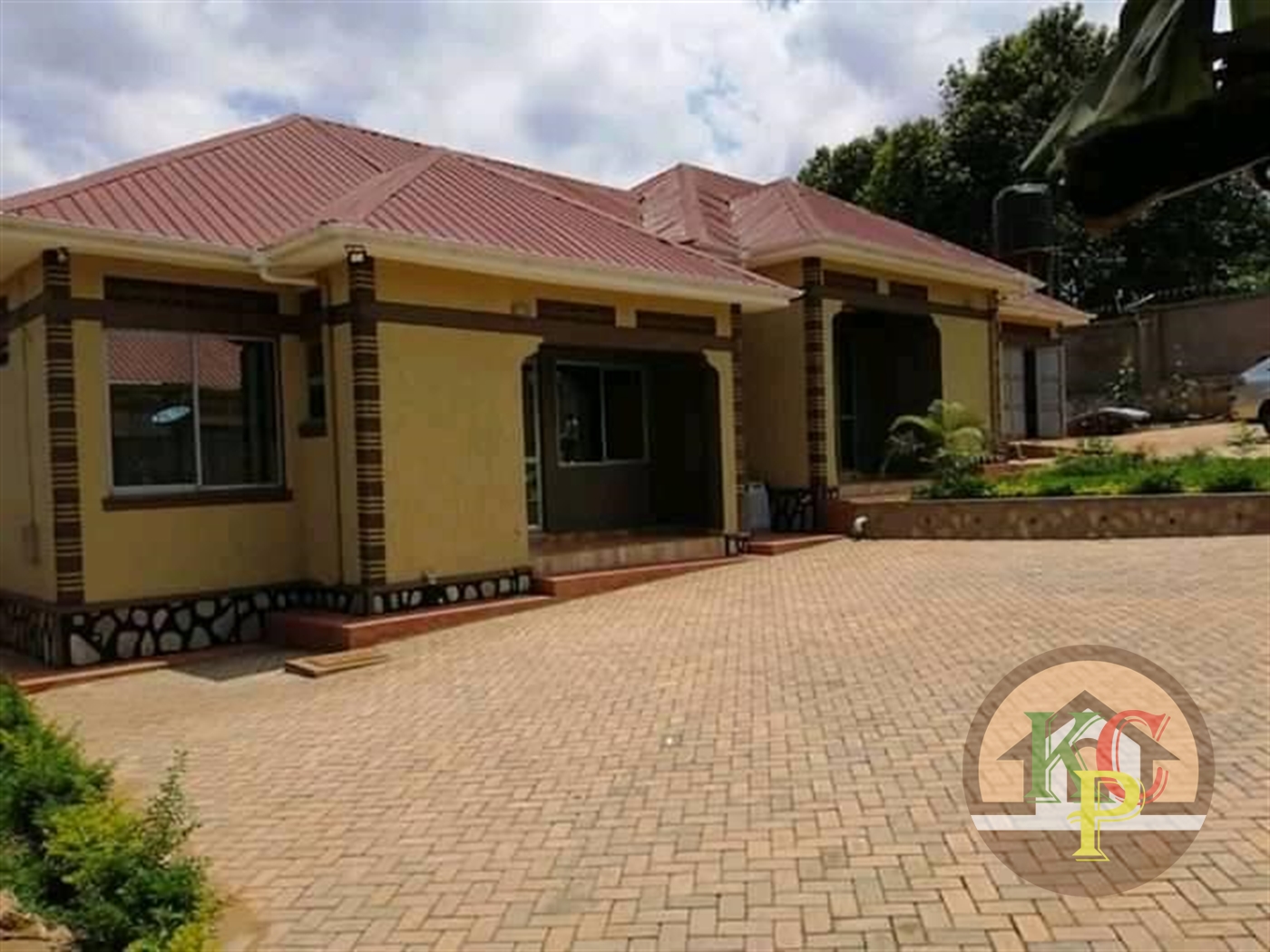 Semi Detached for rent in Seguku Wakiso