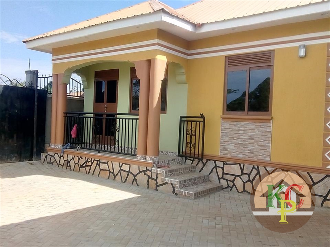 Semi Detached for rent in Bweyogerere Wakiso