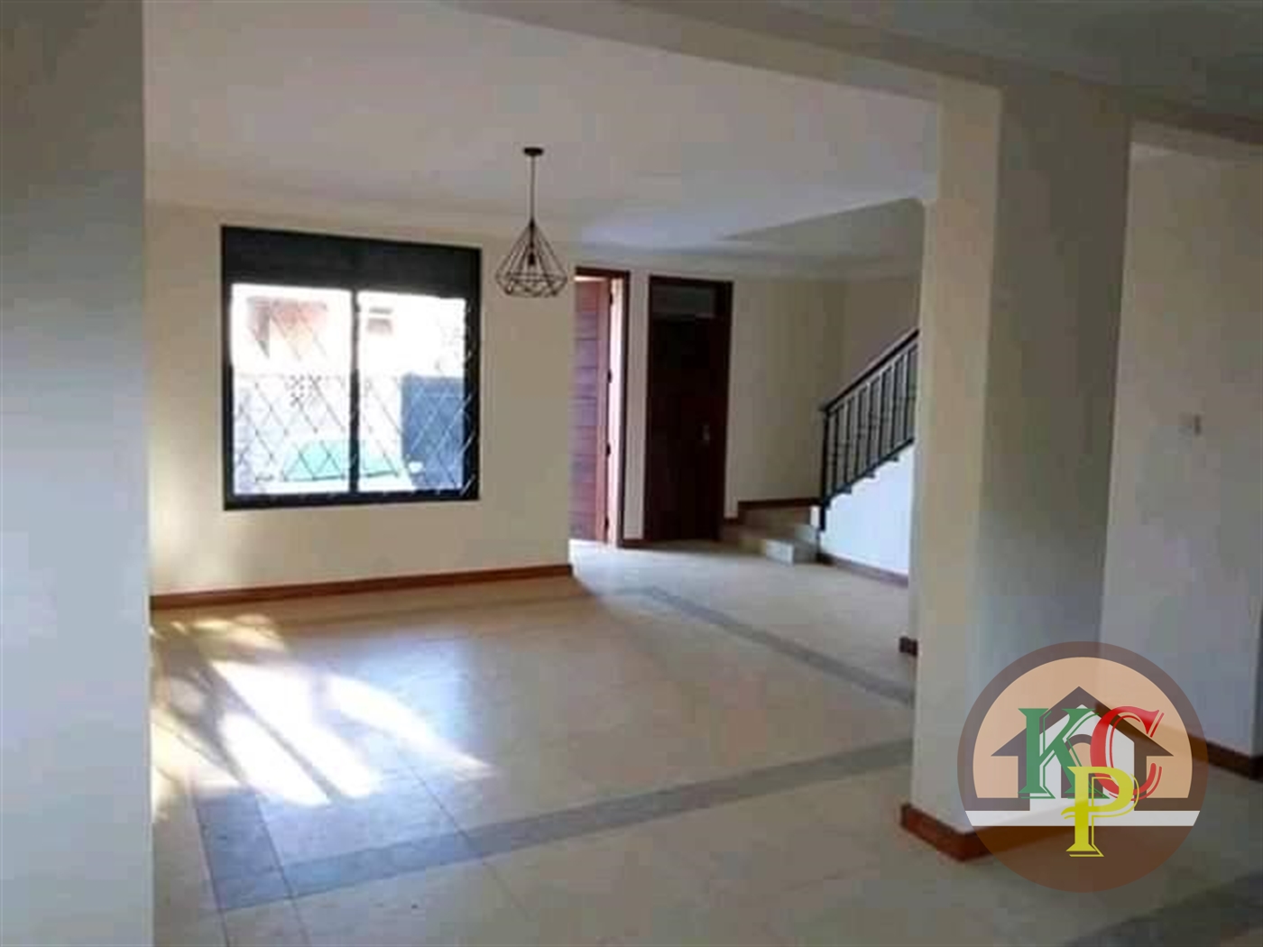 Duplex for sale in Kyanja Kampala