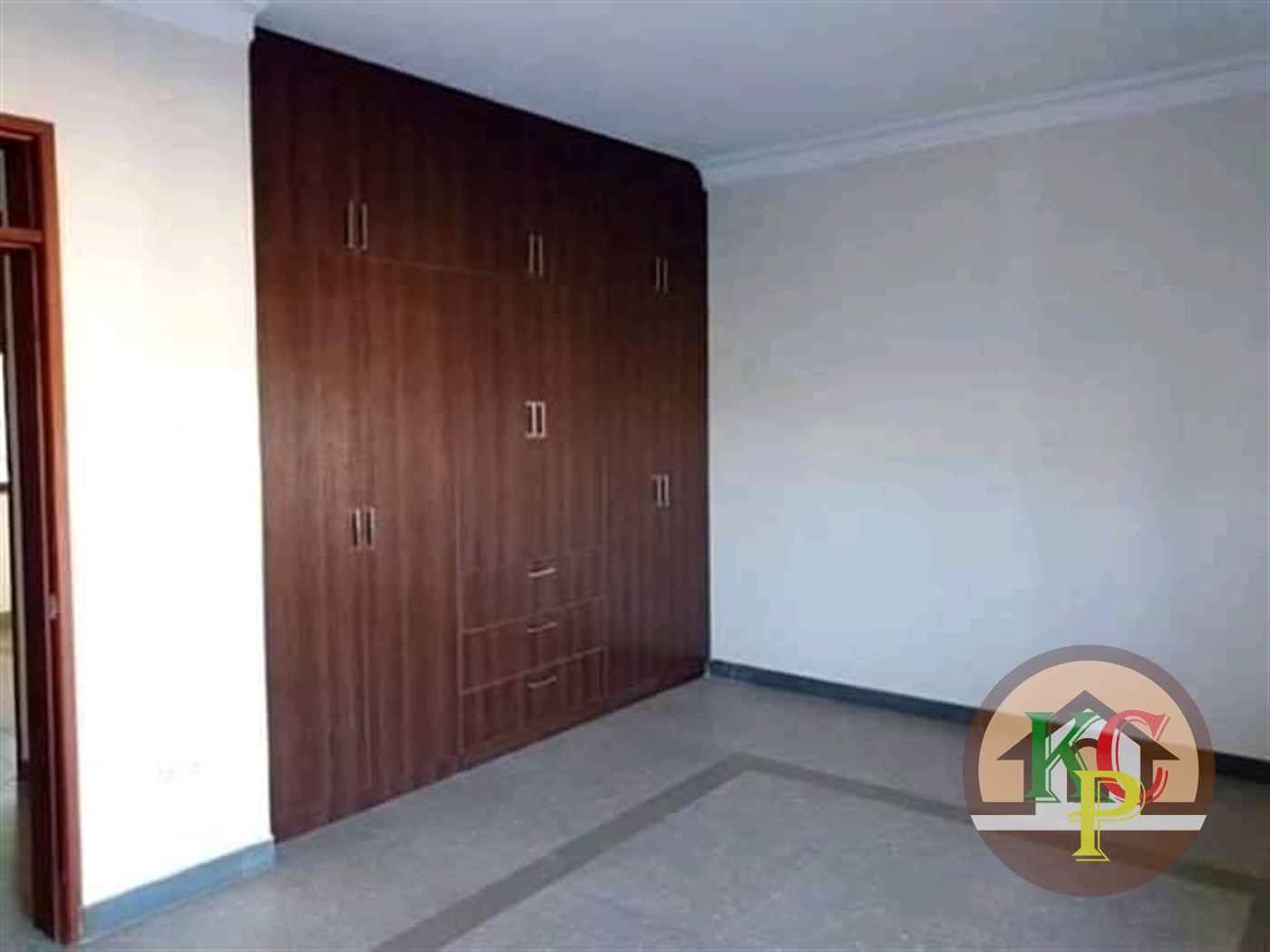 Duplex for sale in Kyanja Kampala