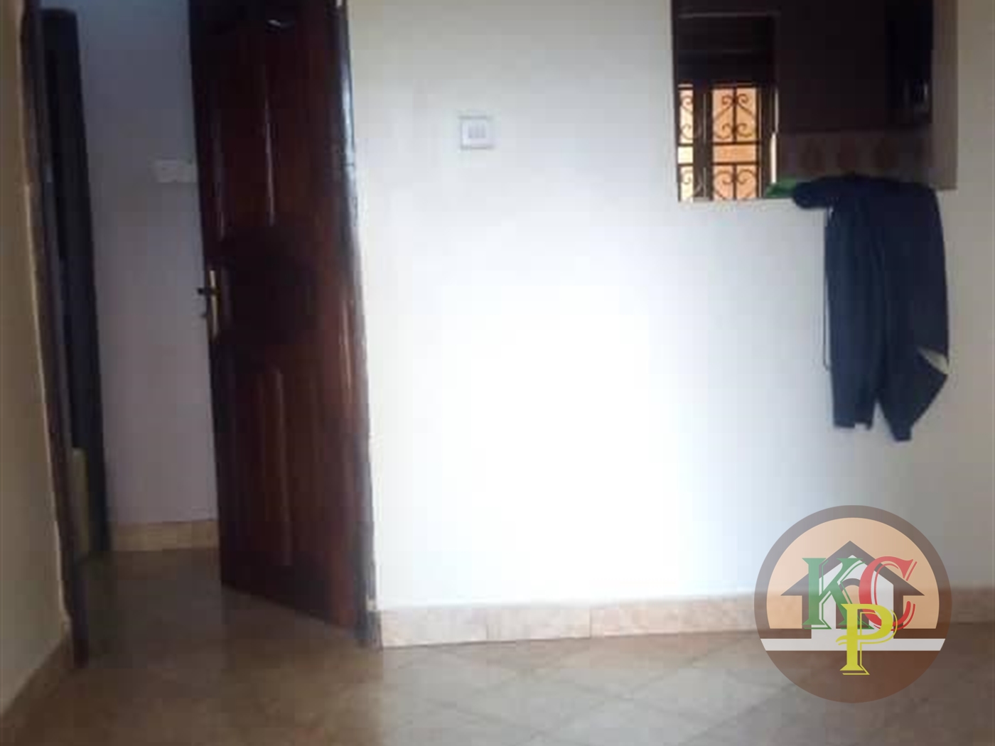 Semi Detached for rent in Mpererwe Kampala