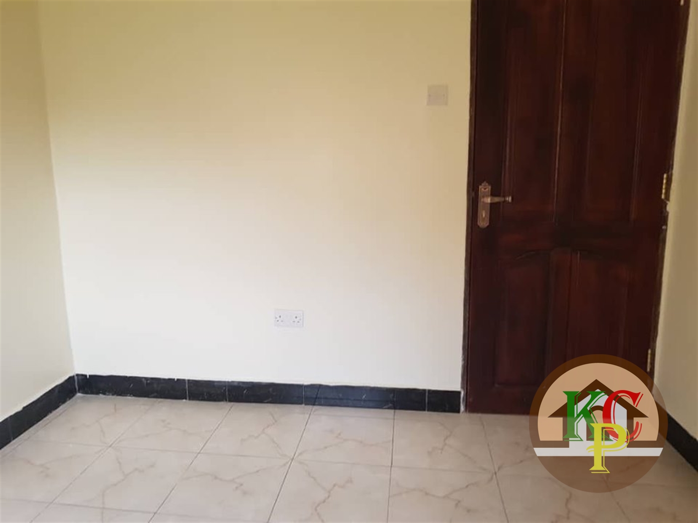 Semi Detached for rent in Kyanja Kampala