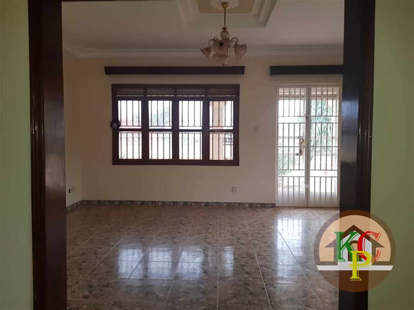 Bungalow for rent in Bukoto Kampala