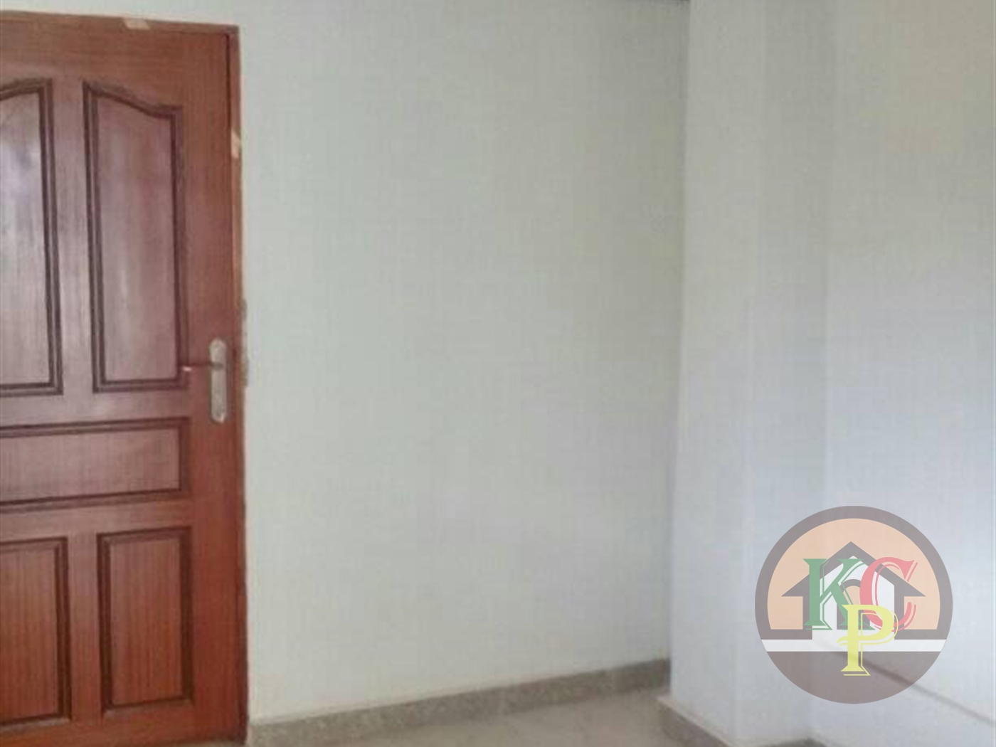 Semi Detached for rent in Mpererwe Kampala