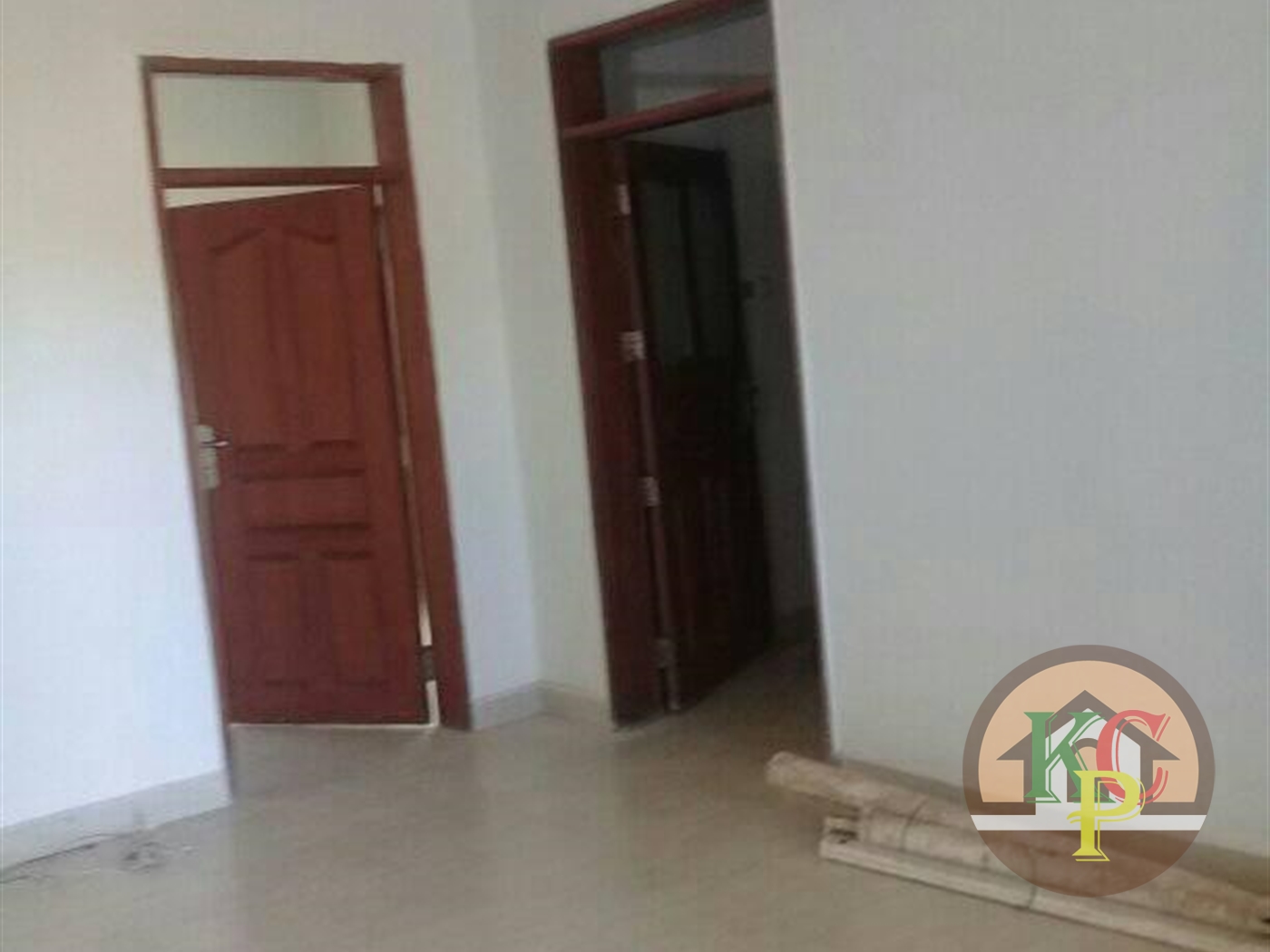 Semi Detached for rent in Mpererwe Kampala