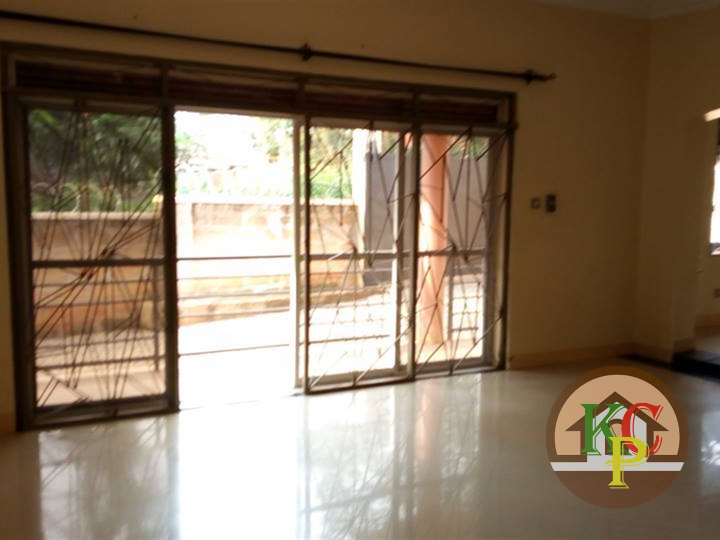 Bungalow for rent in Naalya Kampala