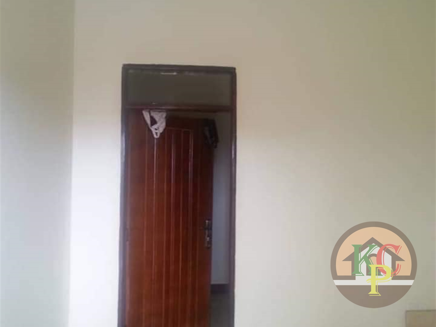 Semi Detached for rent in Kizingiza Kampala