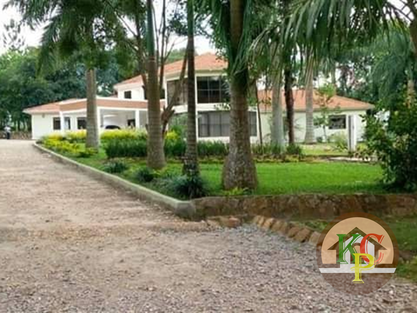 Mansion for sale in Gayaza Wakiso