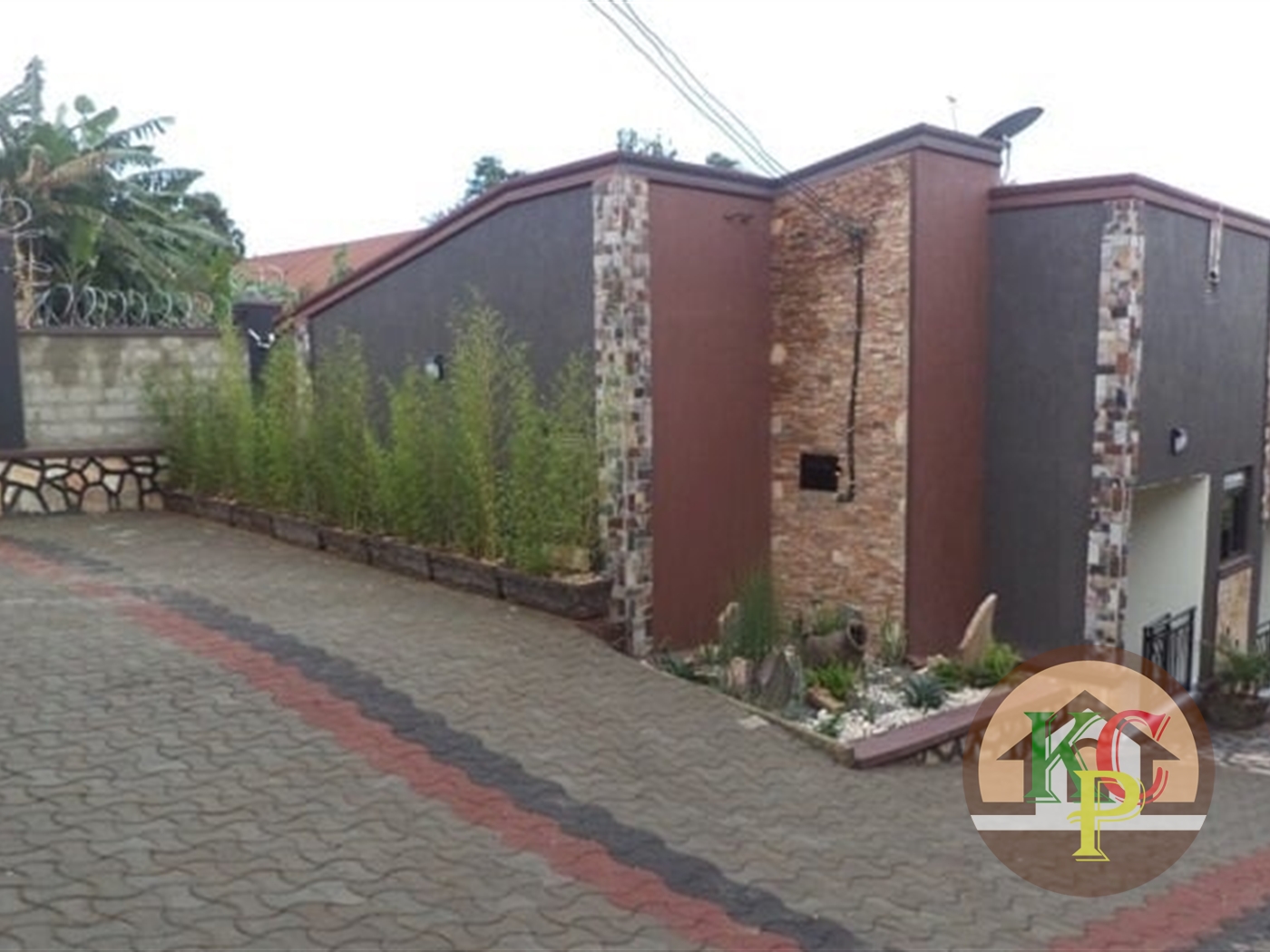 Semi Detached for rent in Kyanja Kampala