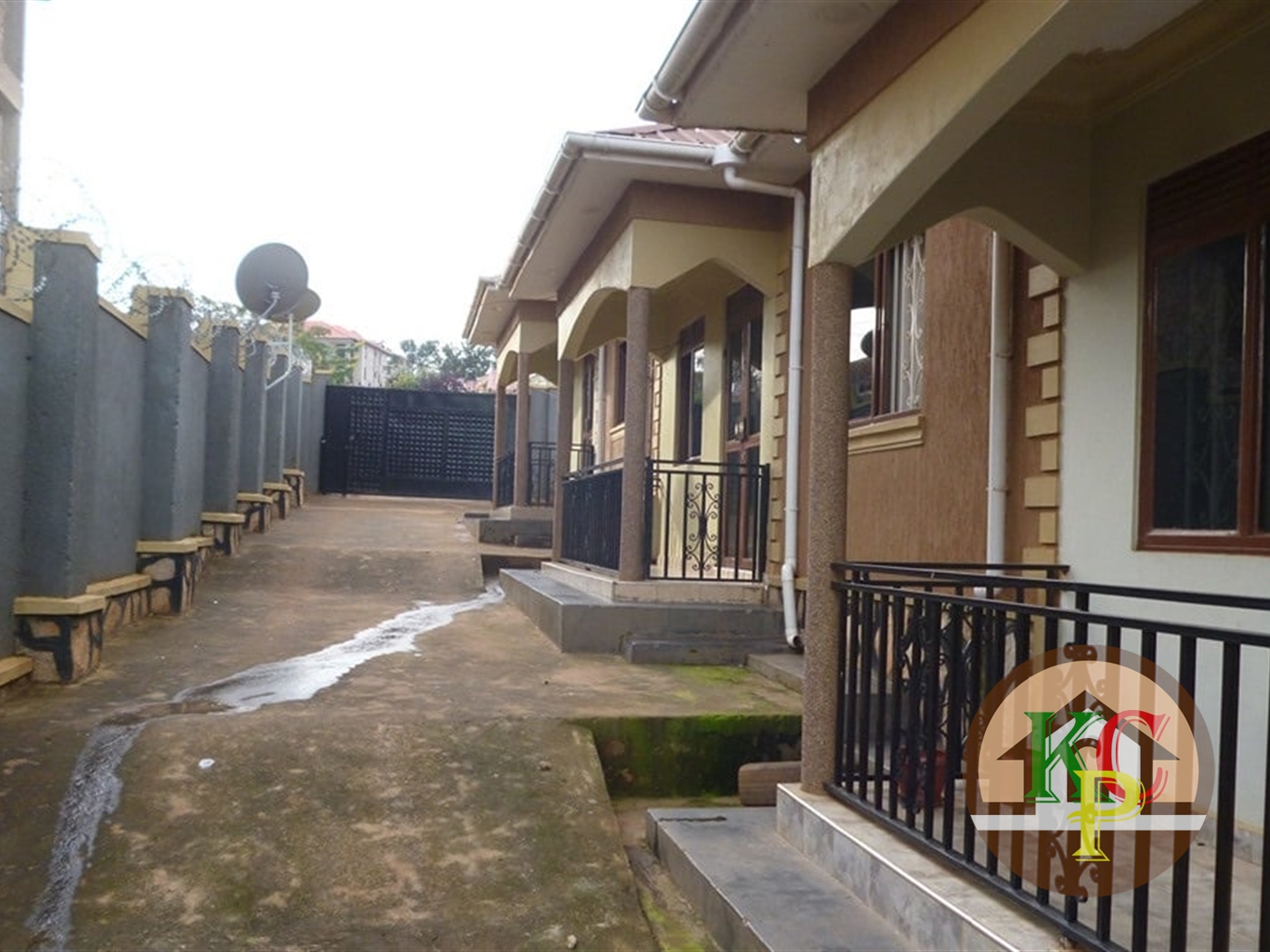 Semi Detached for rent in Kyaliwajjala Wakiso