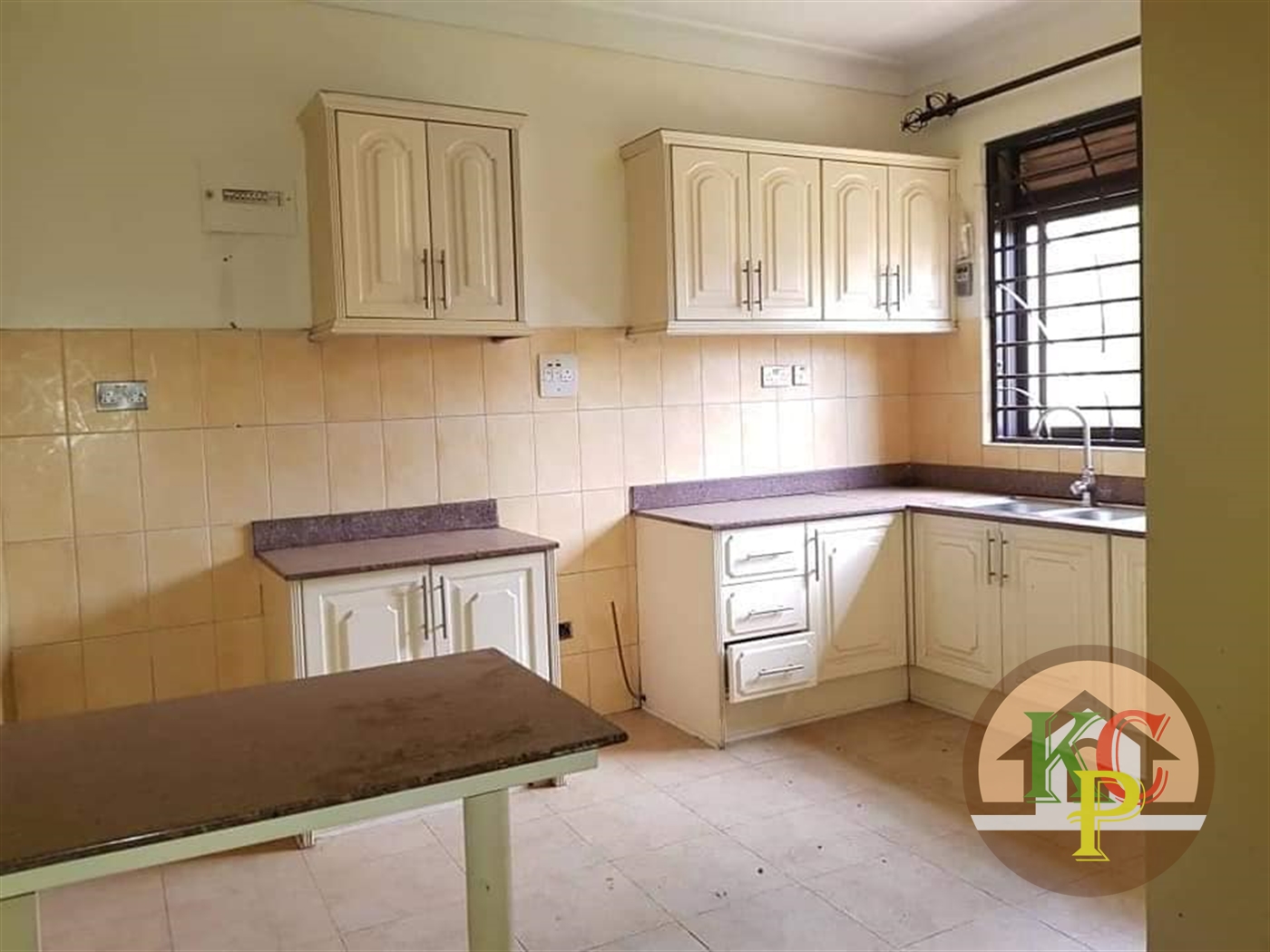 Duplex for rent in Ntinda Kampala