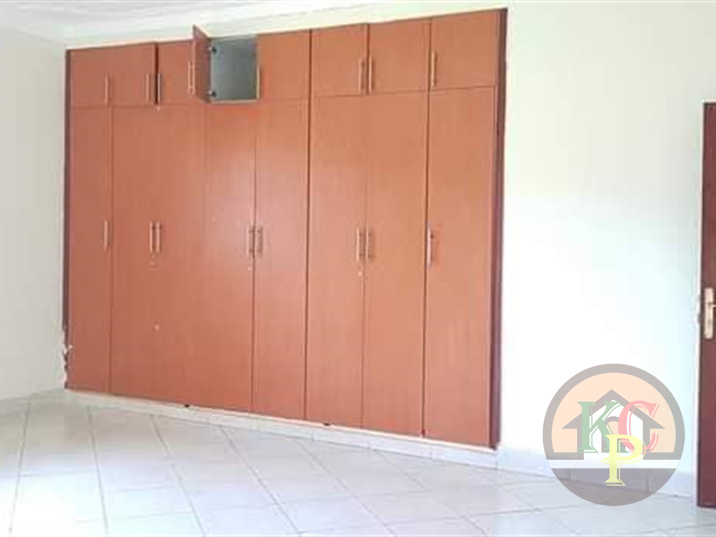 Duplex for rent in Najjera Kampala