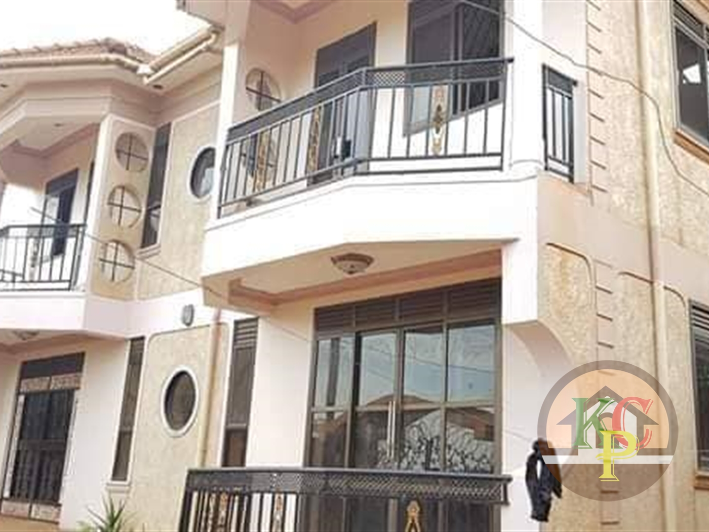 Duplex for rent in Najjera Kampala