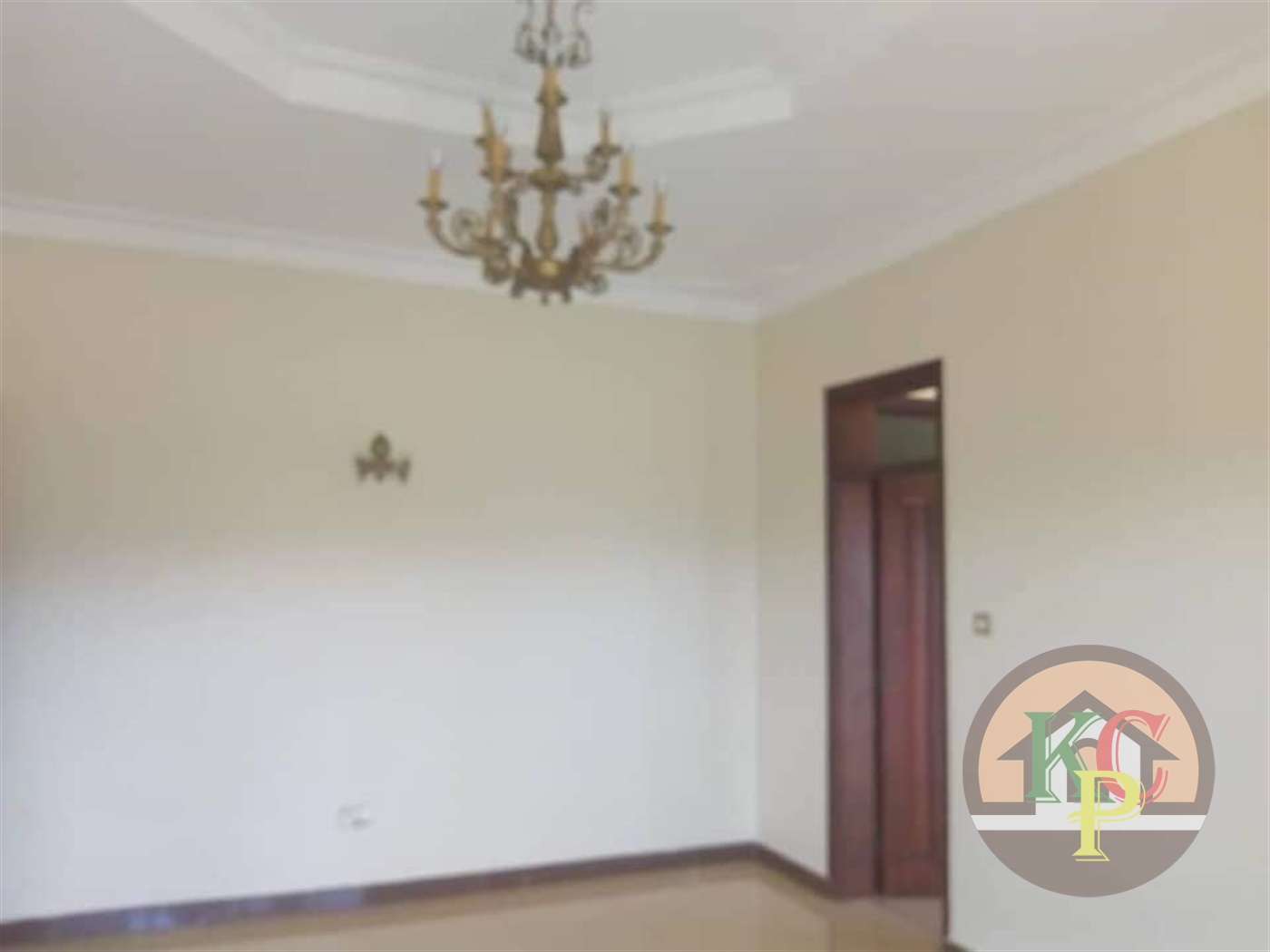 Mansion for sale in Kajjansi Wakiso