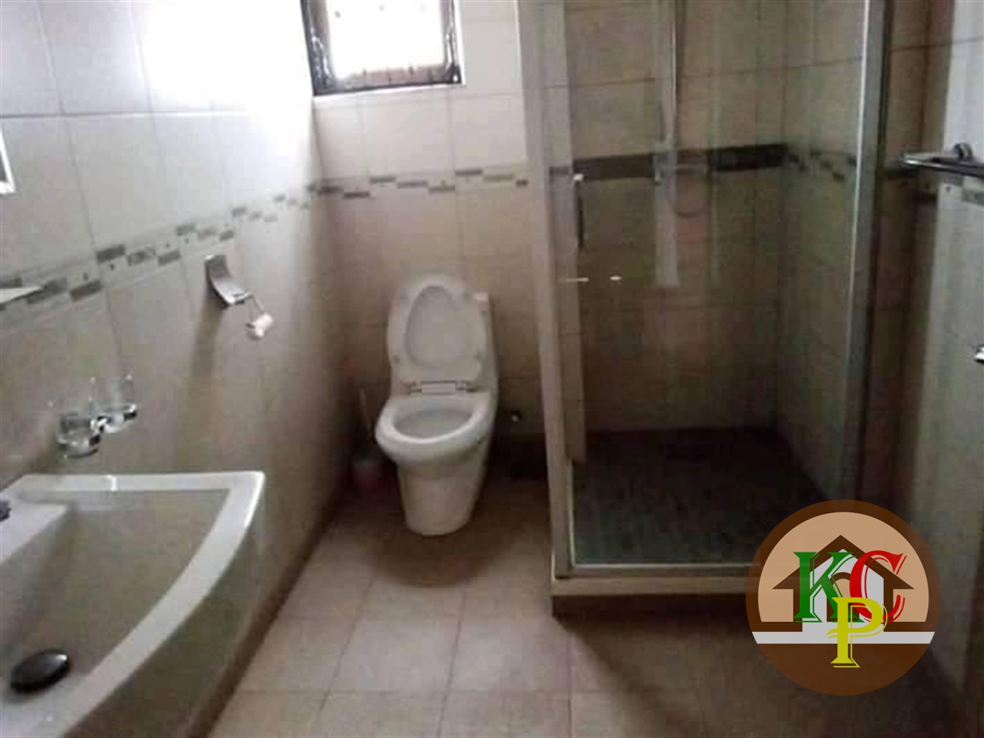 Apartment for rent in Kiwaatule Kampala