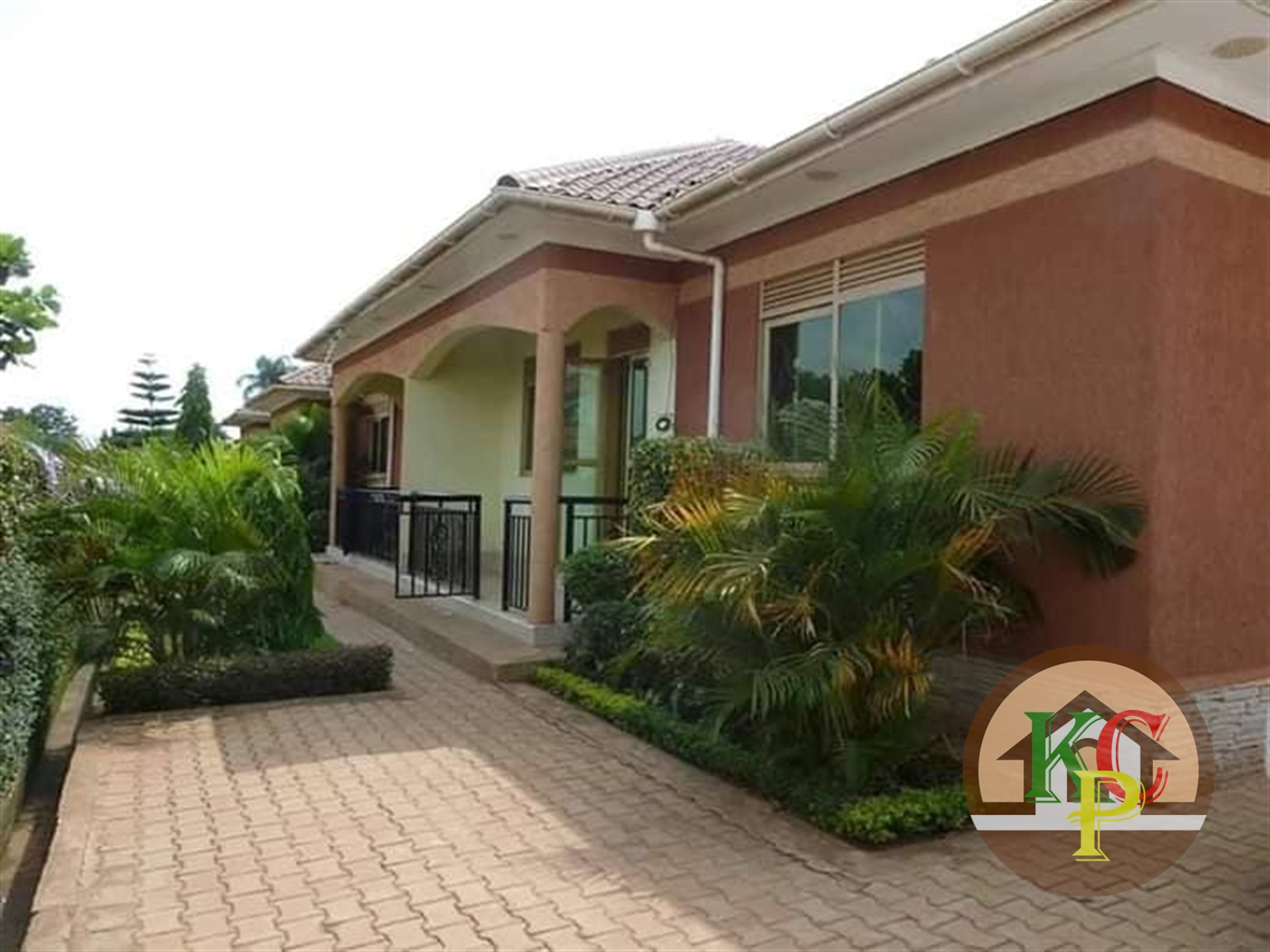 Semi Detached for rent in Kisaasi Kampala