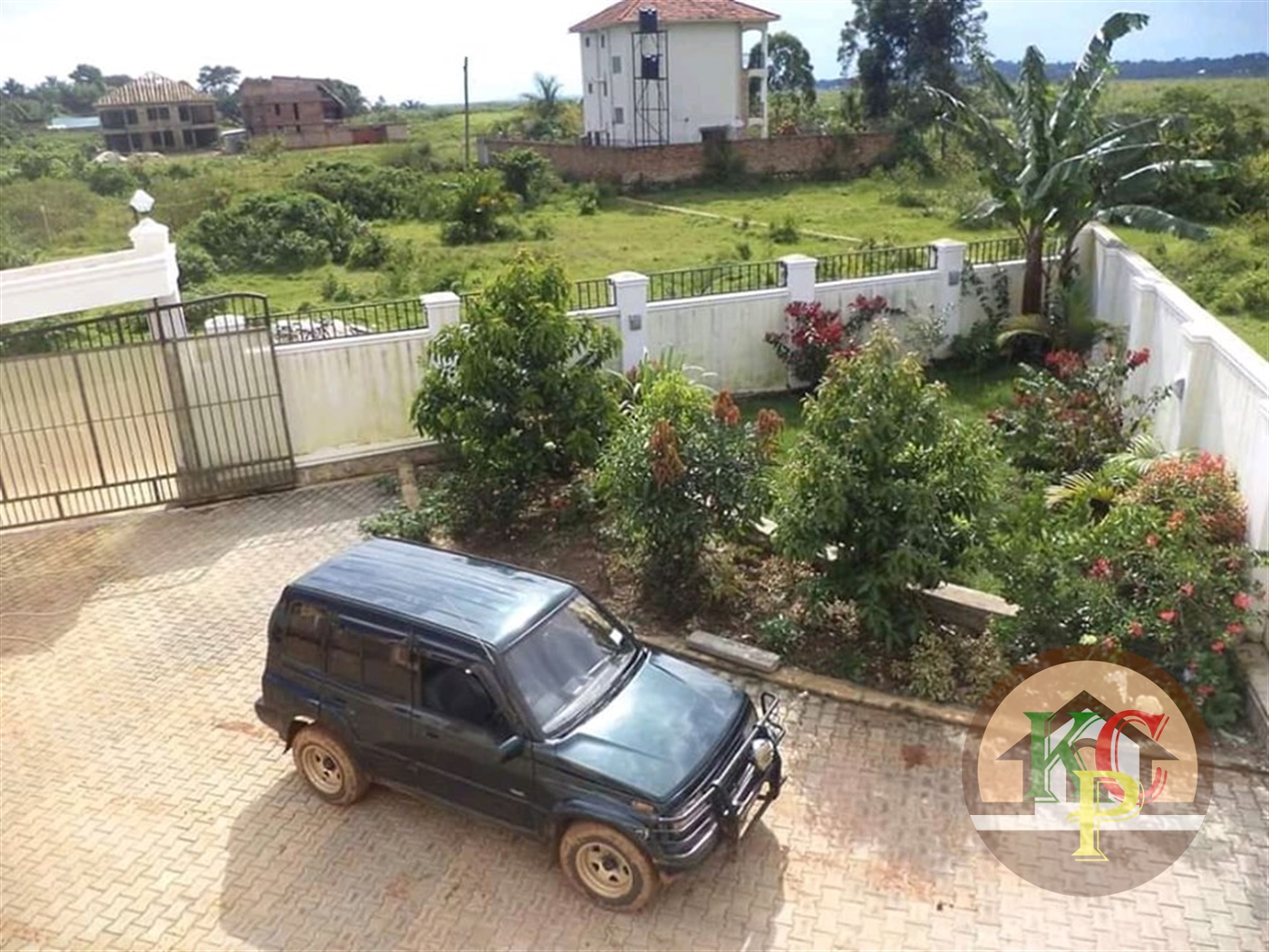 Mansion for sale in Katabi Wakiso