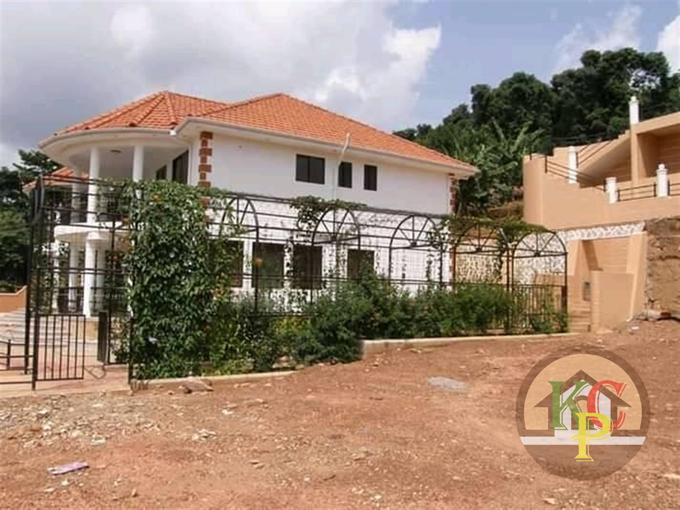 Mansion for sale in Entebbe Wakiso