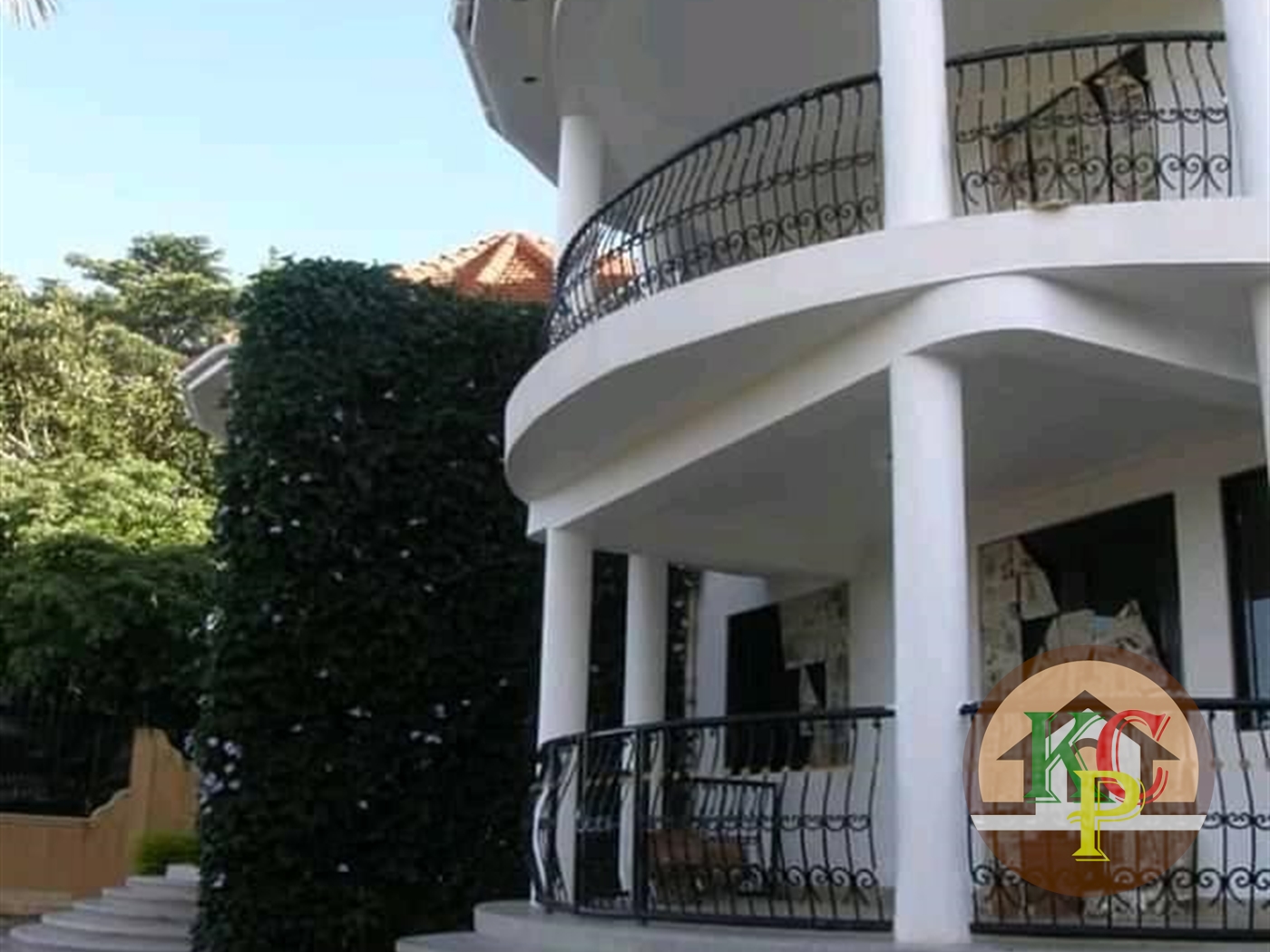 Mansion for sale in Entebbe Wakiso