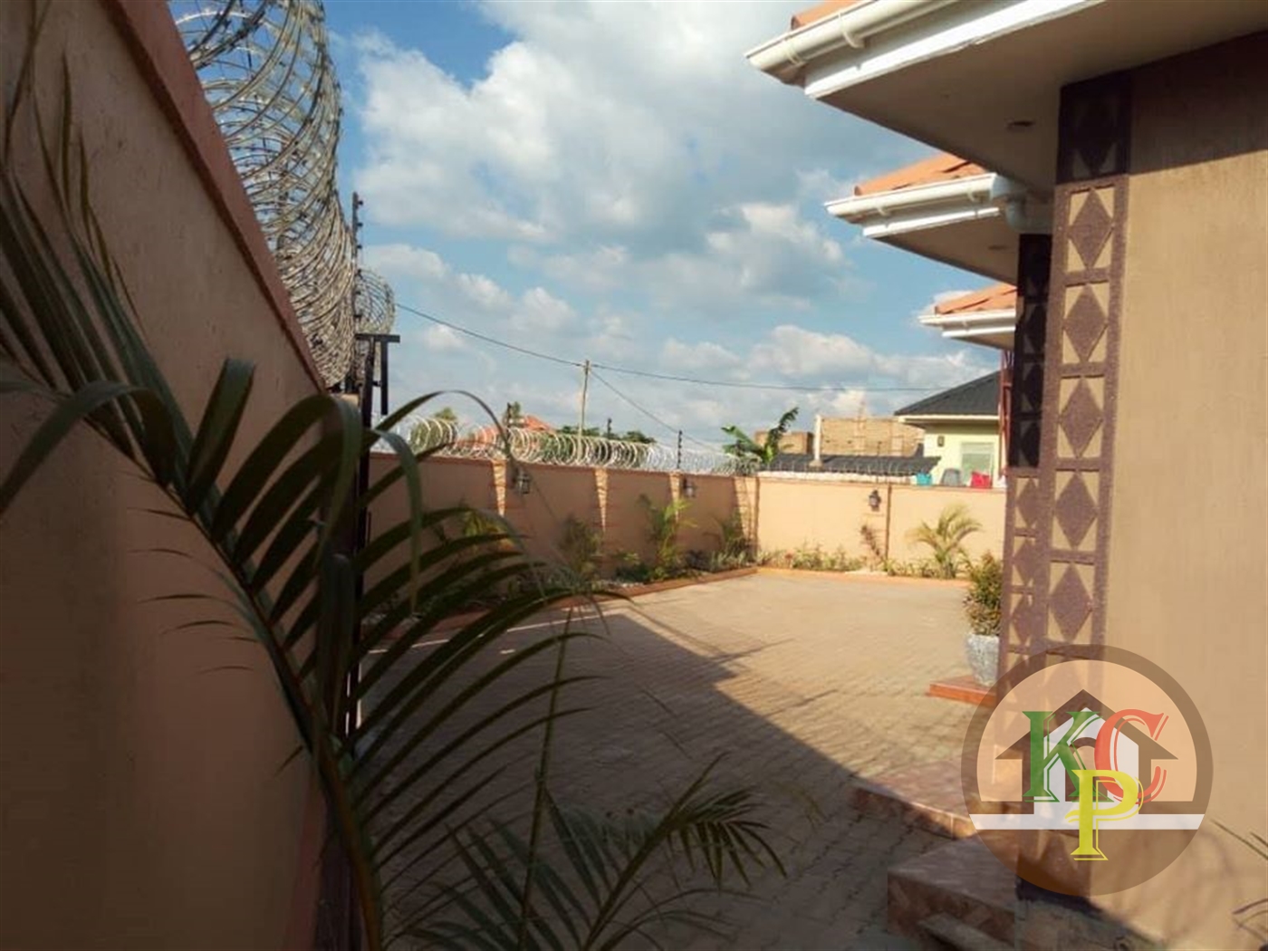 Bungalow for sale in Kira Wakiso