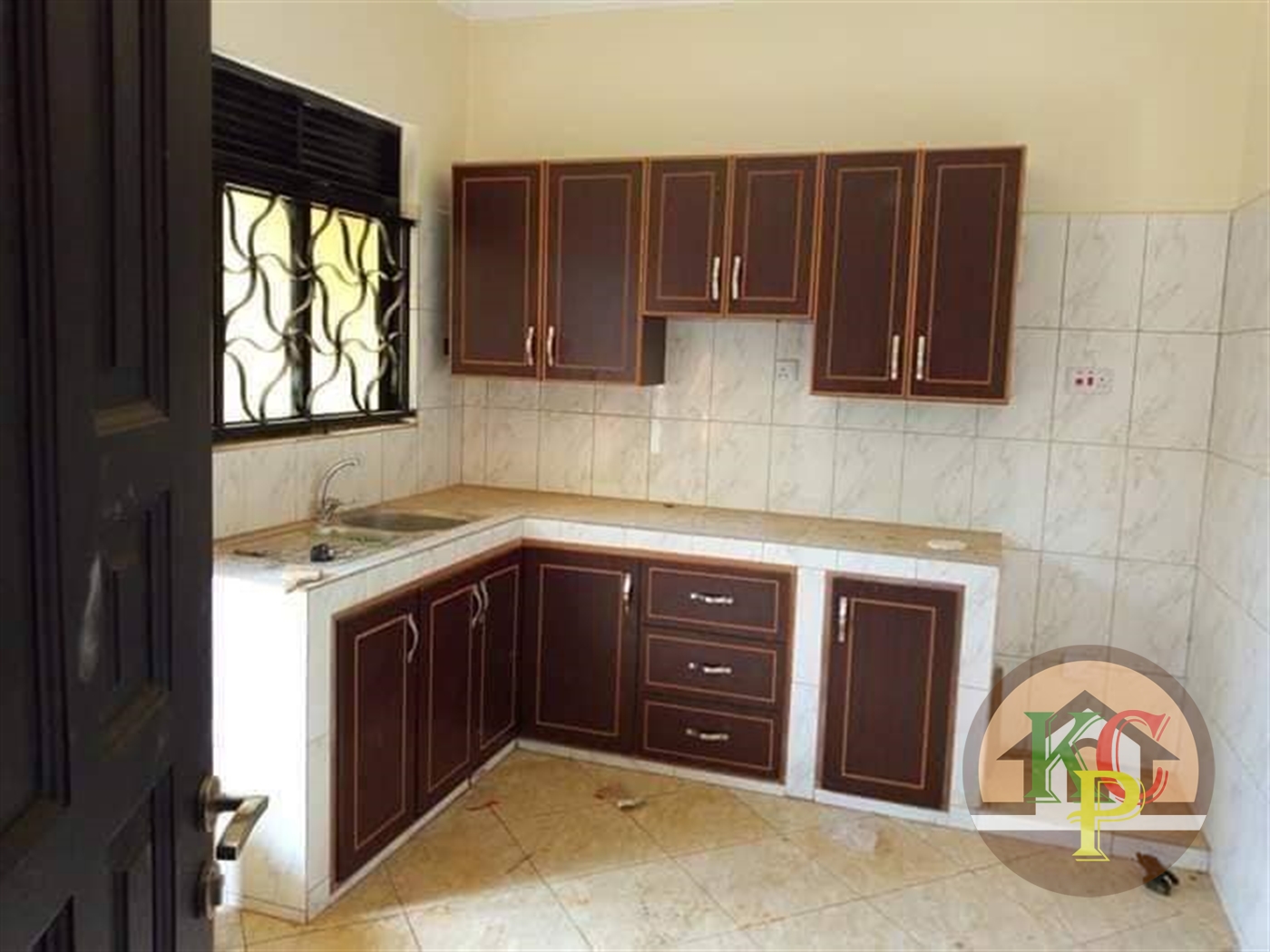 Semi Detached for rent in Najjera Kampala