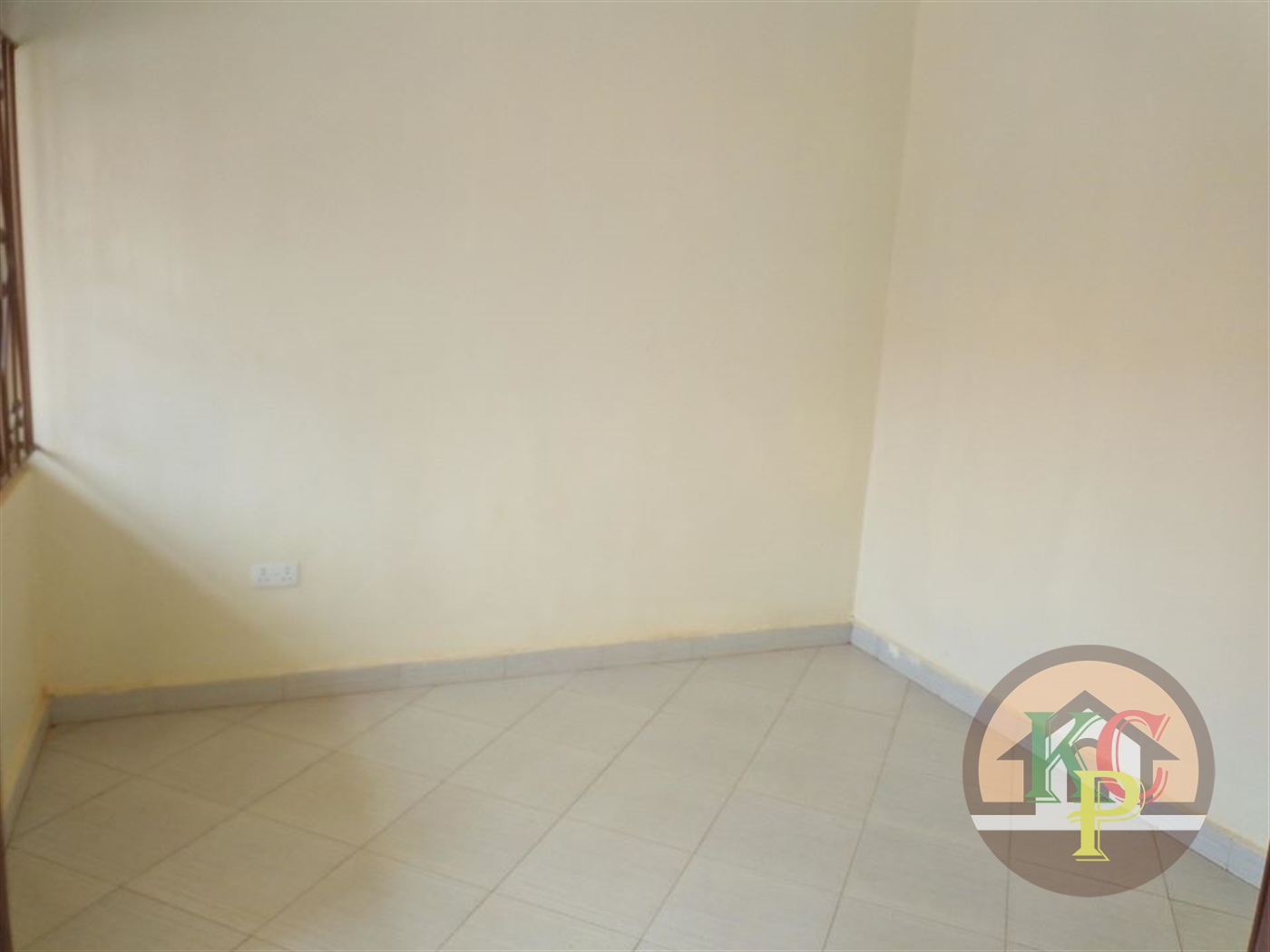 Semi Detached for rent in Najjera Kampala