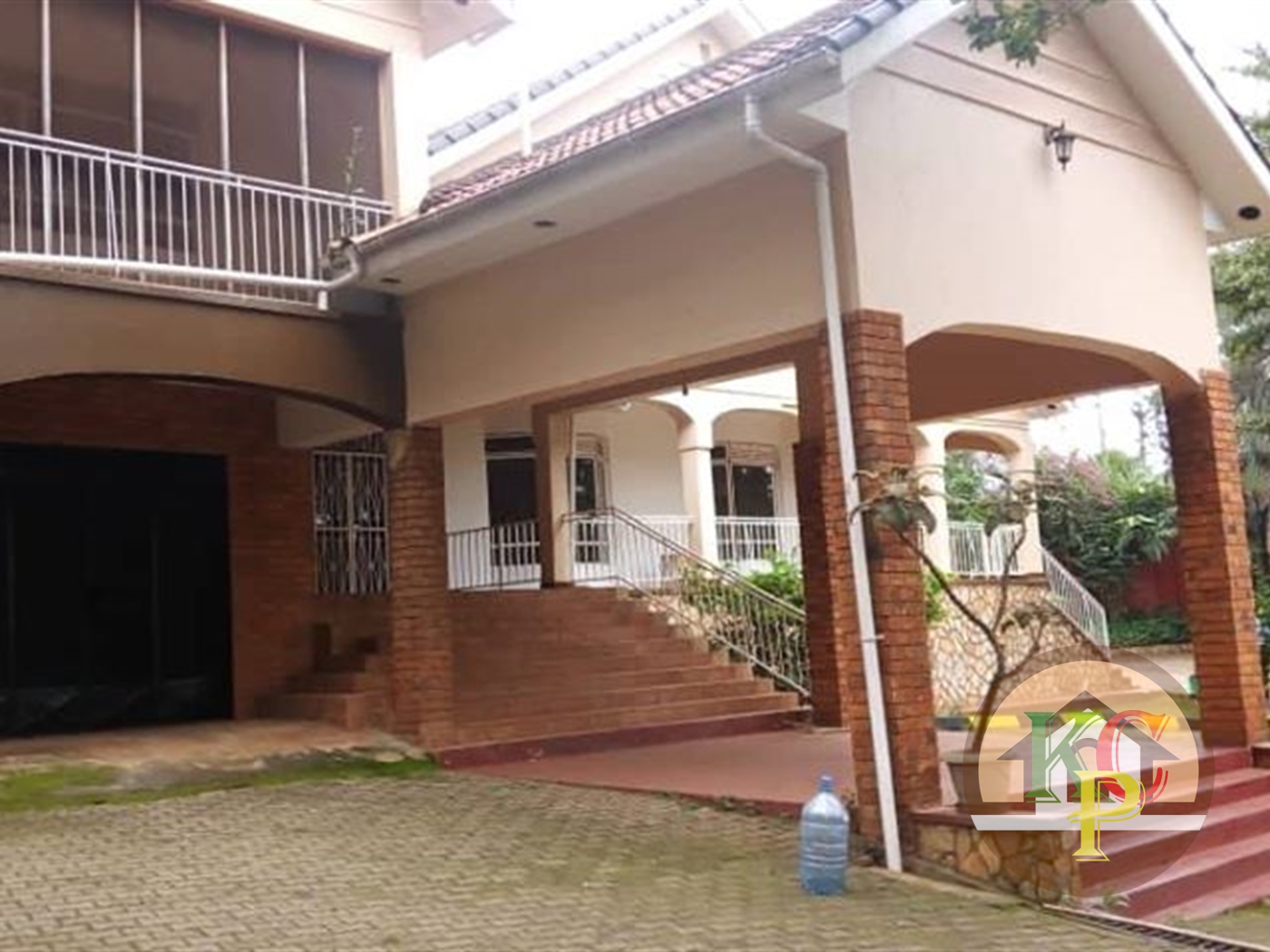 Bungalow for rent in Naguru Kampala