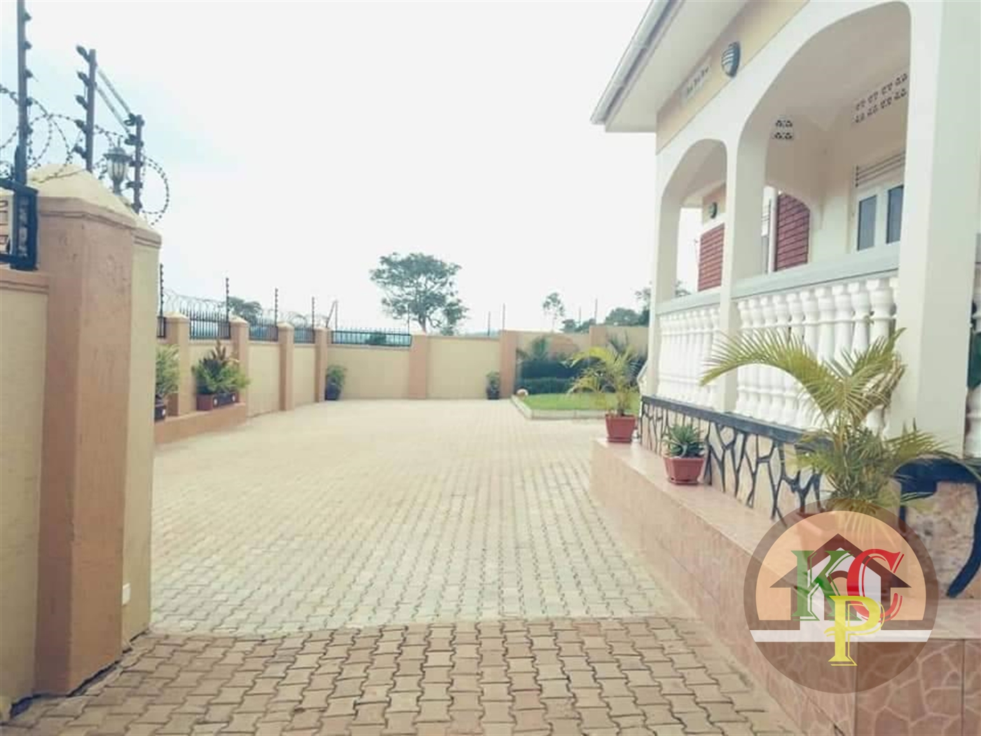 Bungalow for sale in Namugongo Kampala