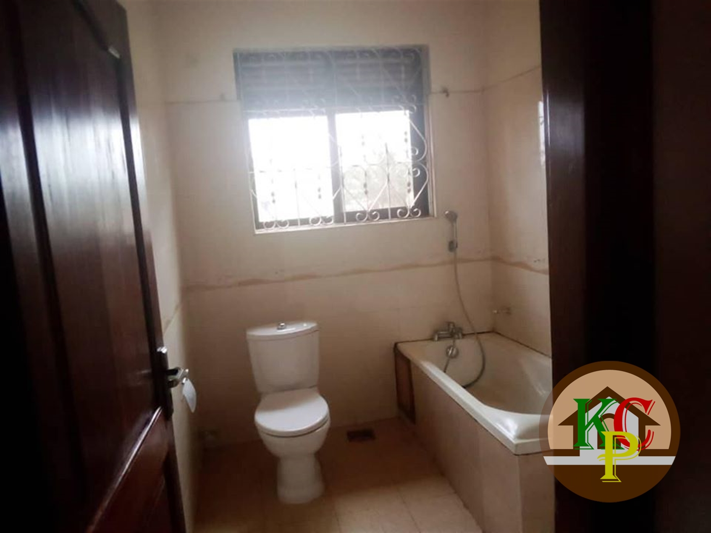 Bungalow for rent in Seguku Wakiso