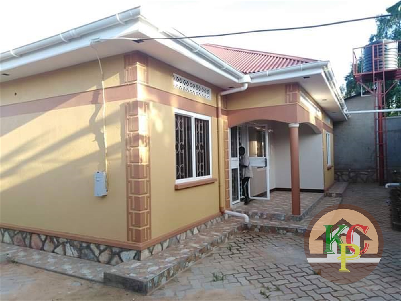 Bungalow for rent in Kisaasi Kampala