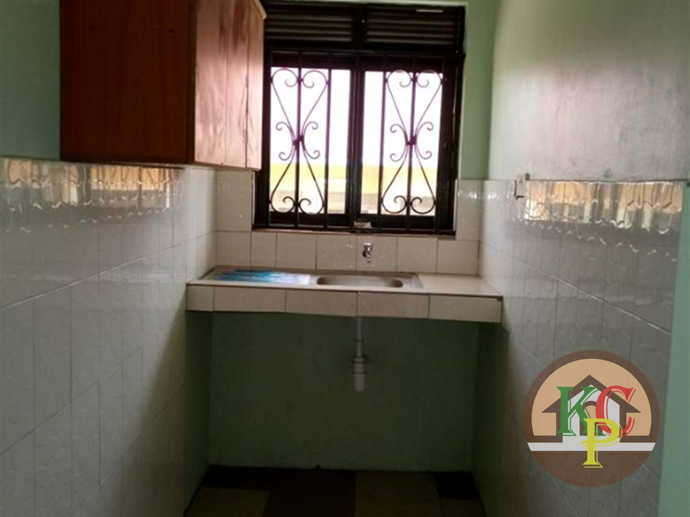 Semi Detached for rent in Mpererwe Kampala