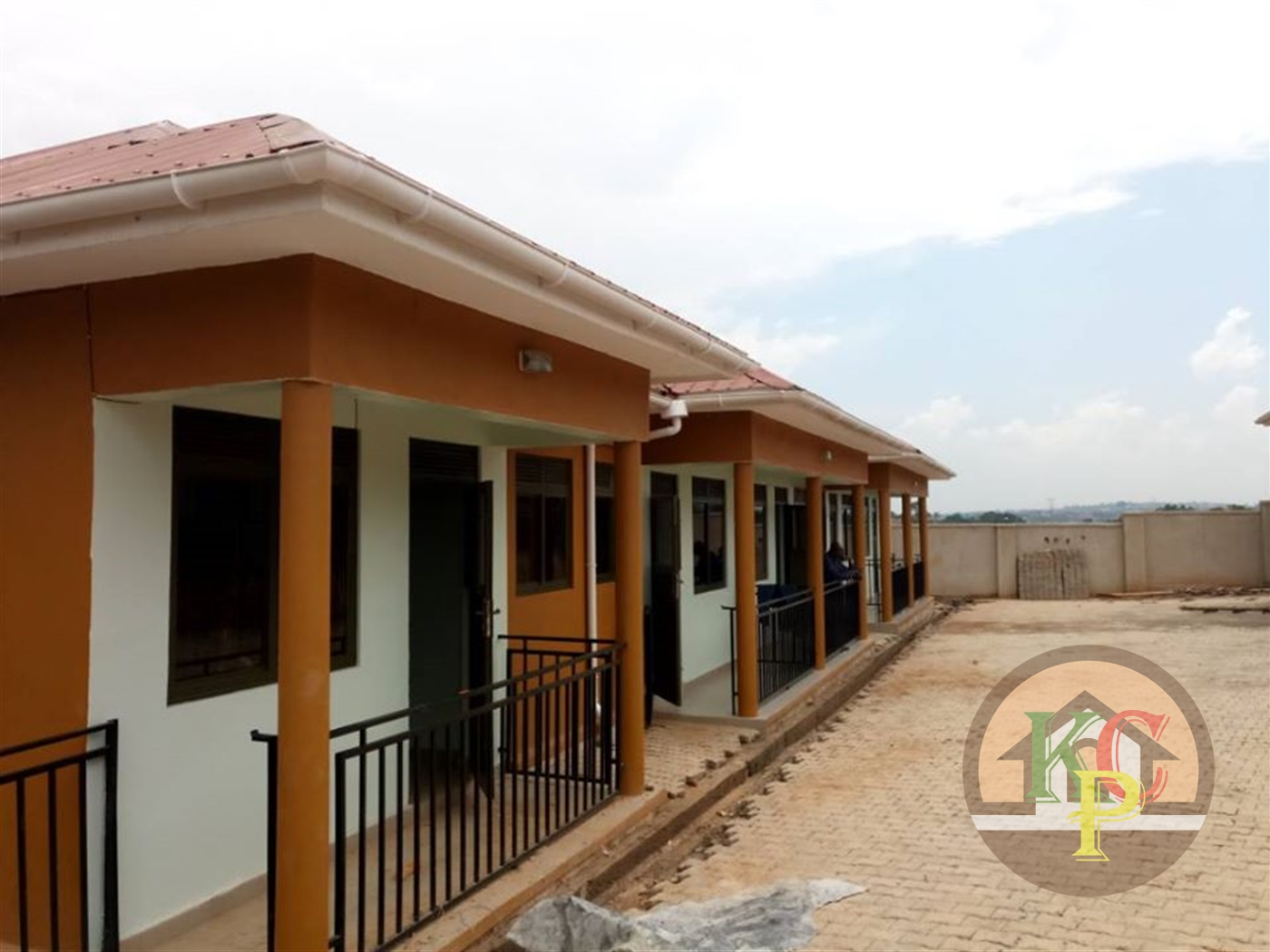 Semi Detached for rent in Mpererwe Kampala