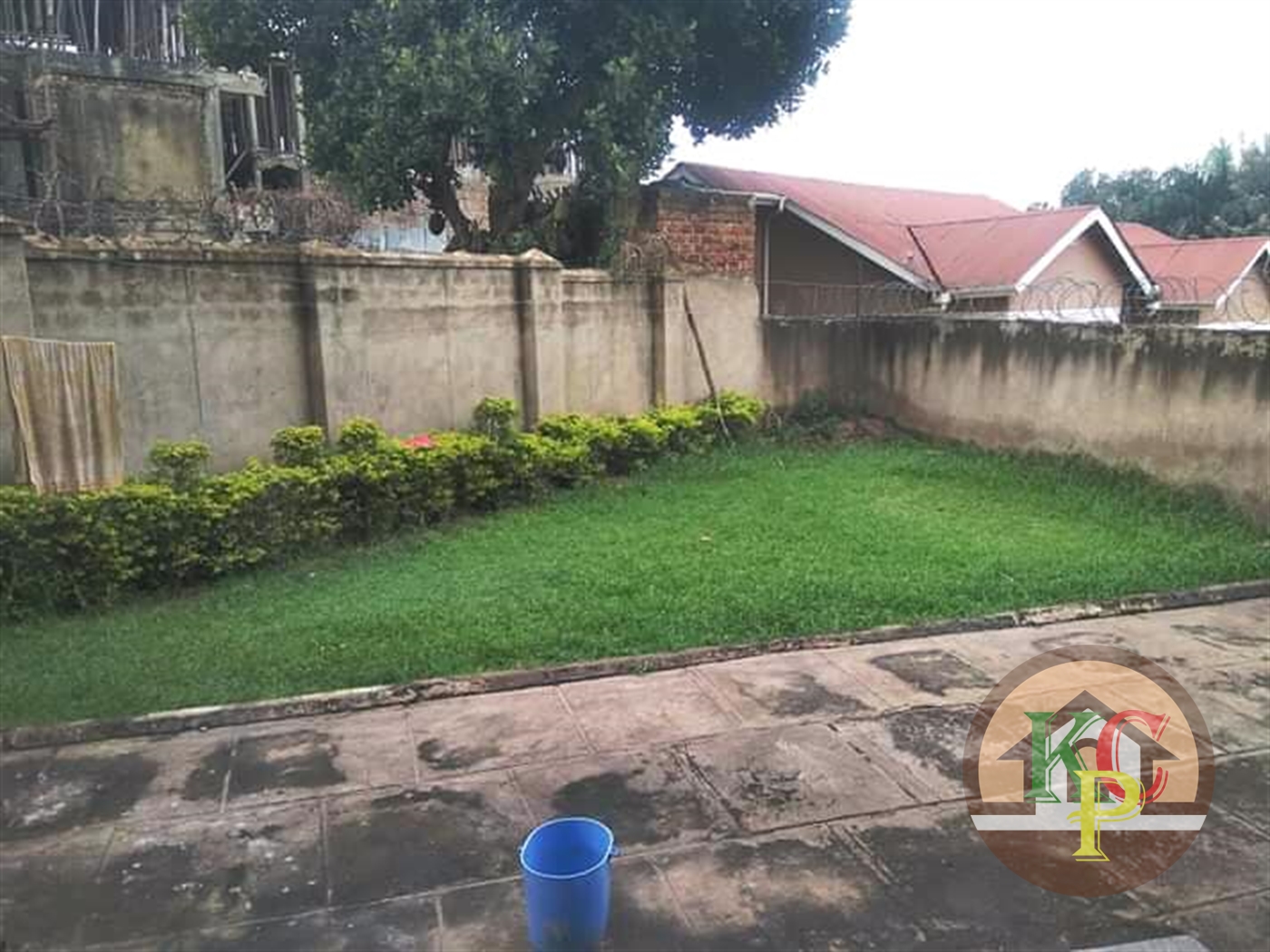 Mansion for rent in Naalya Kampala