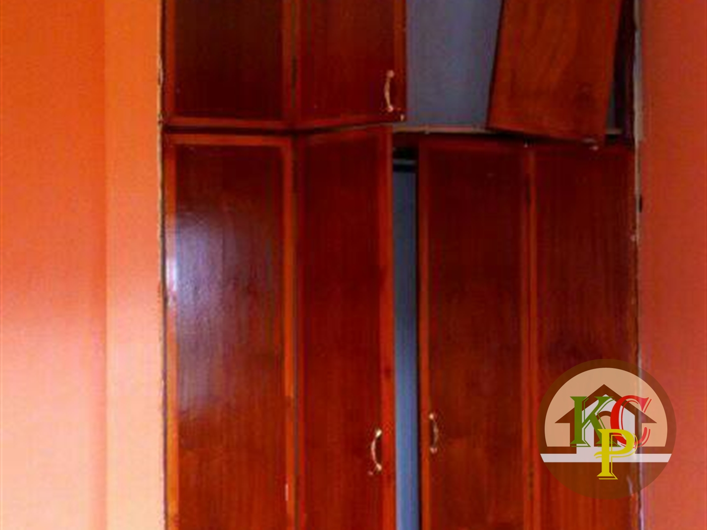 Semi Detached for rent in Bwebajja Wakiso