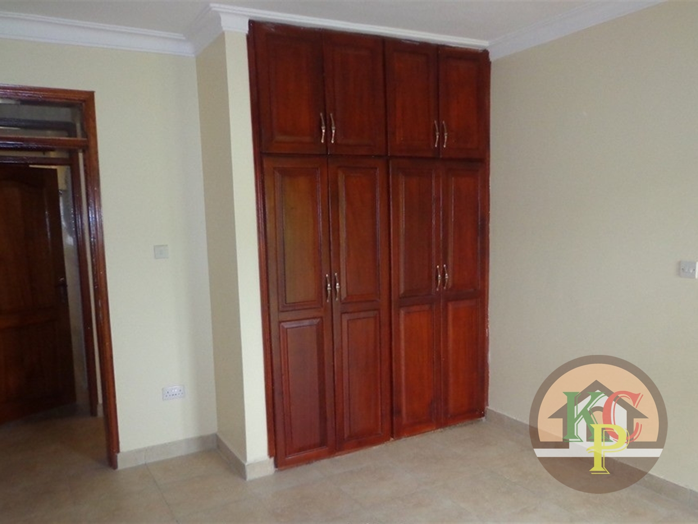 Duplex for rent in Najjera Kampala