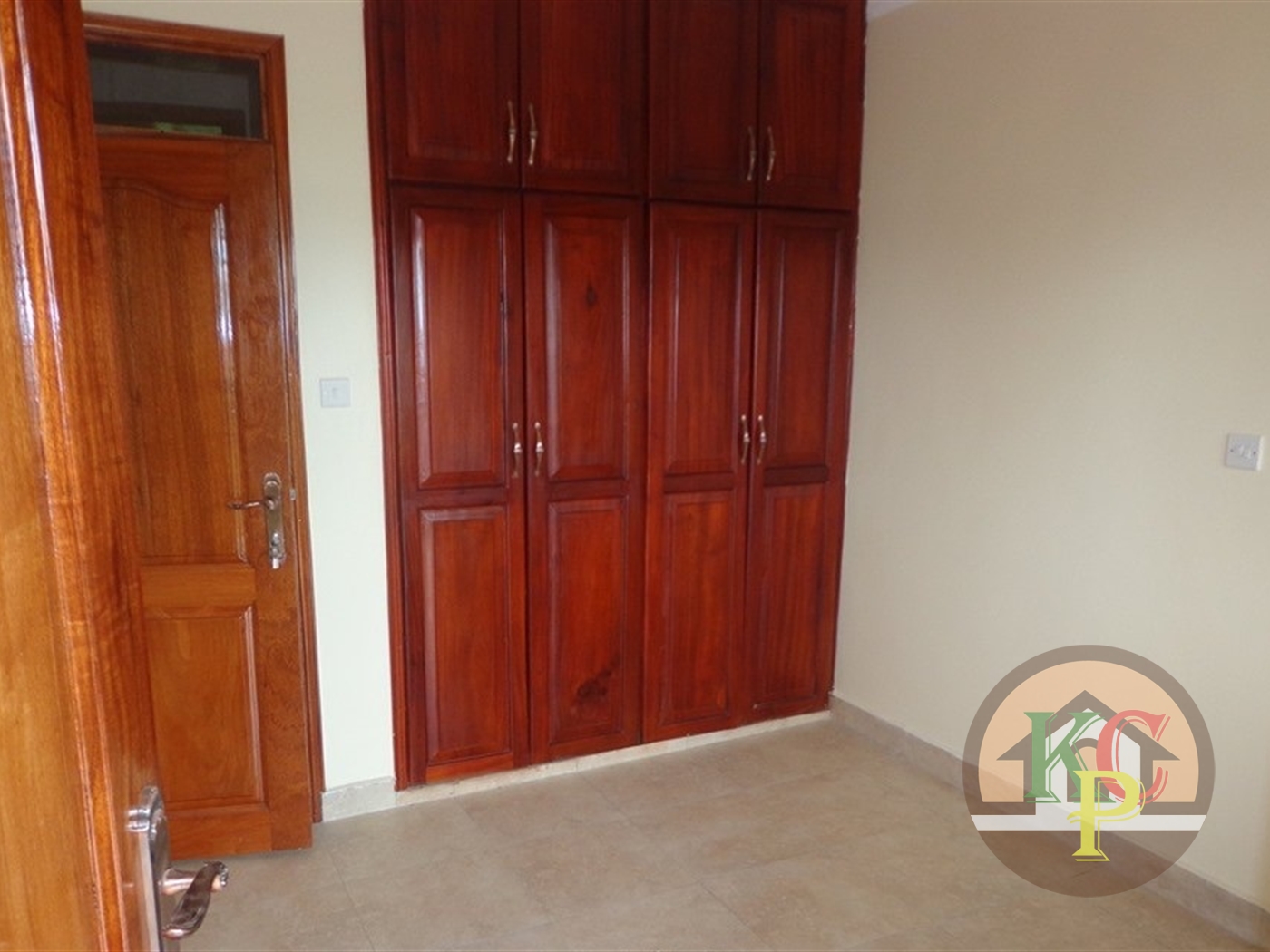 Duplex for rent in Najjera Kampala