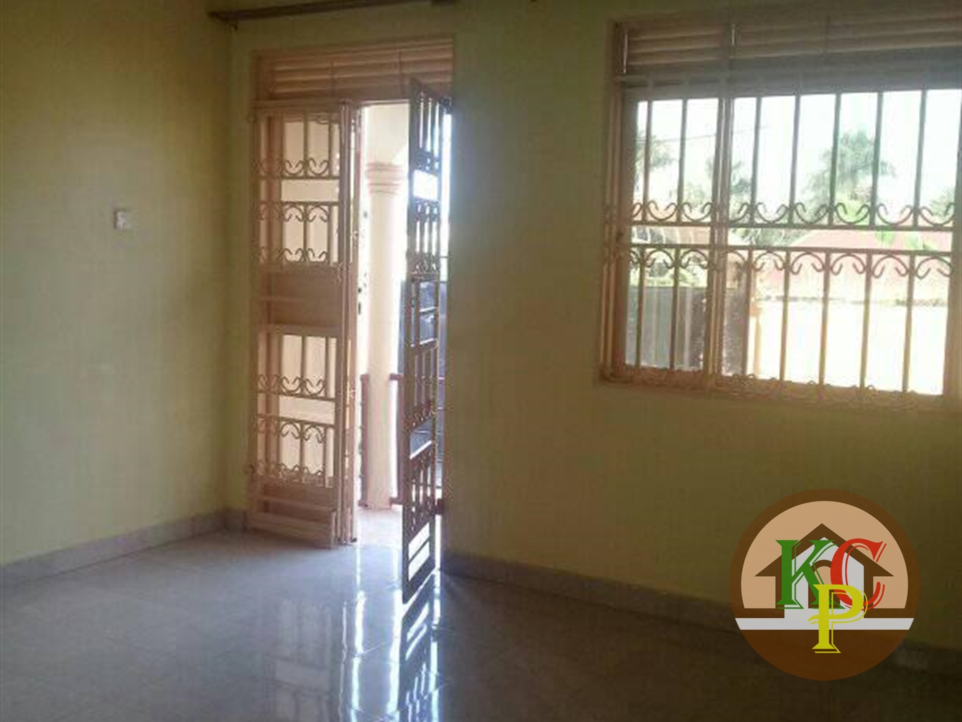 Semi Detached for rent in Mpererwe Kampala