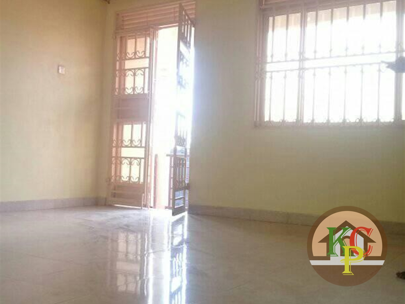 Semi Detached for rent in Mpererwe Kampala