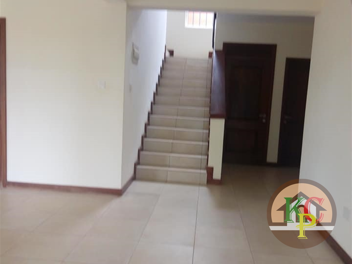 Mansion for rent in Lubowa Wakiso