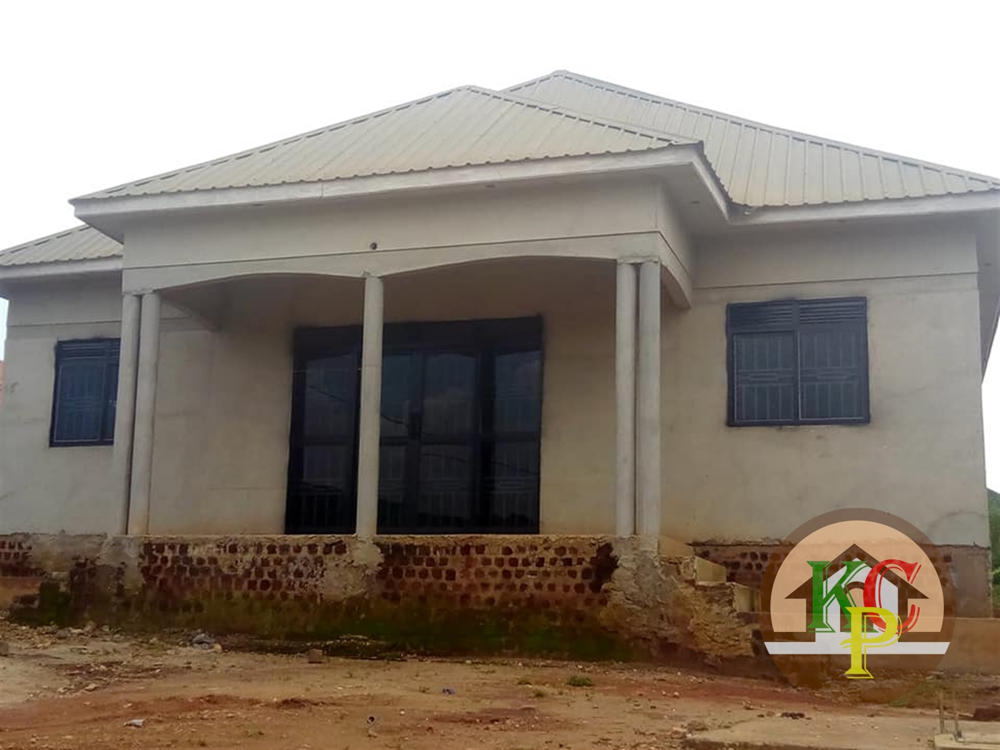 Bungalow for sale in Kitende Wakiso