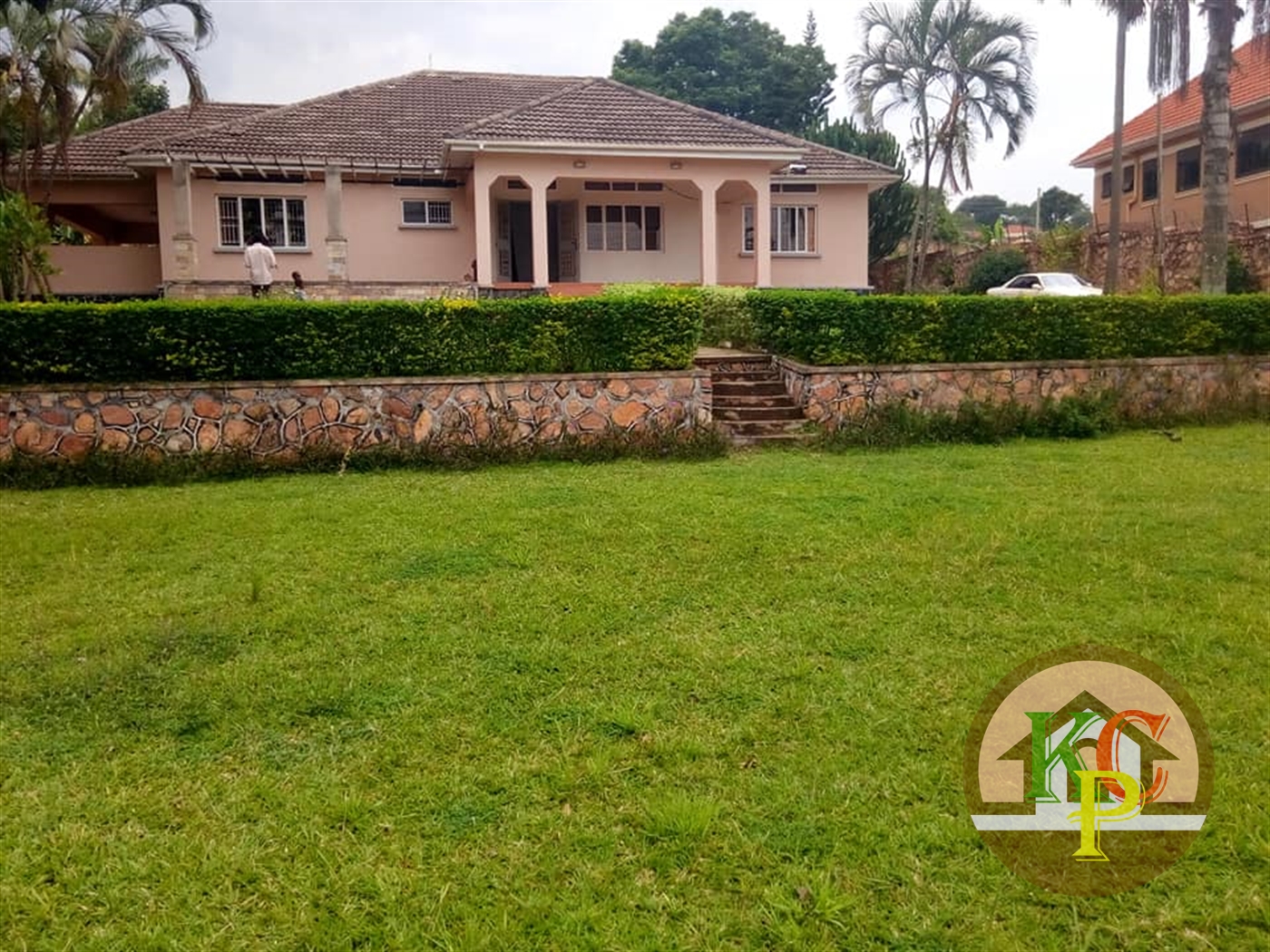 Bungalow for sale in Lubowa Wakiso