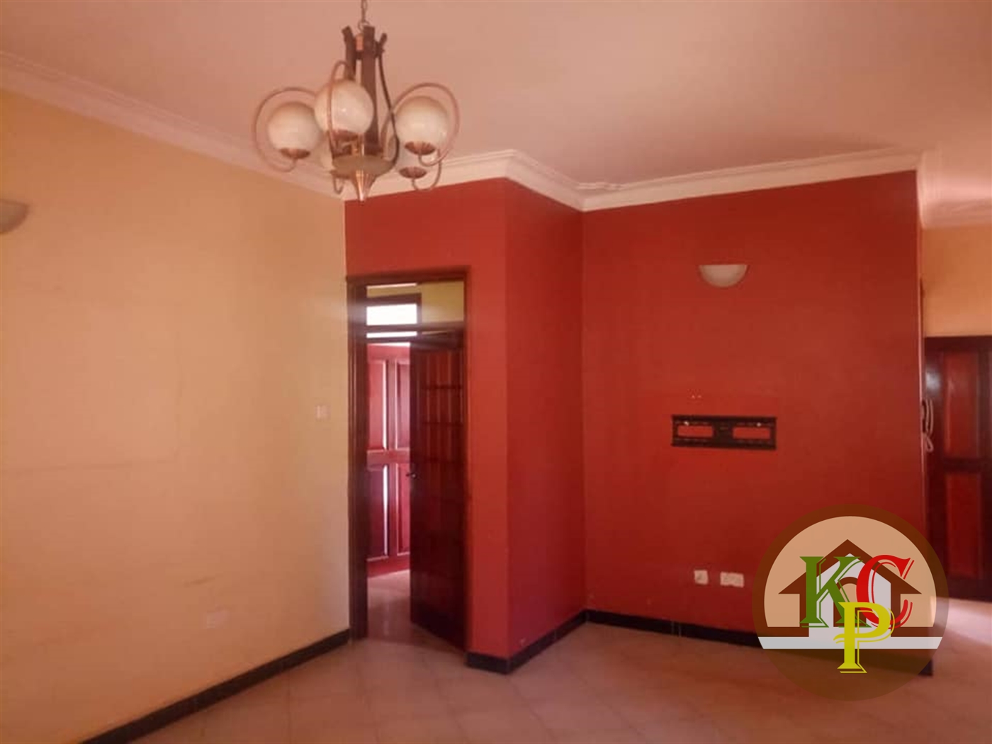 Mansion for sale in Seguku Wakiso