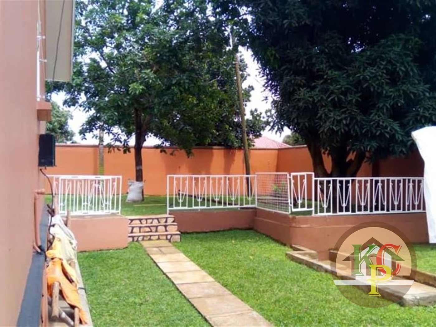 Bungalow for rent in Naguru Kampala