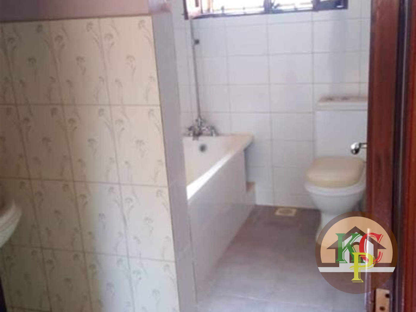 Bungalow for rent in Naguru Kampala