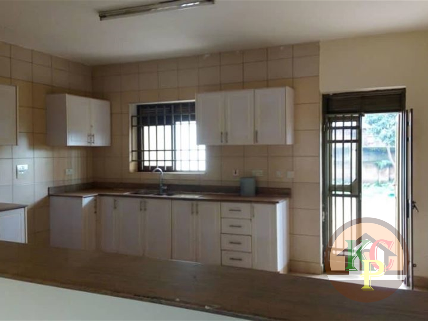 Bungalow for rent in Naguru Kampala