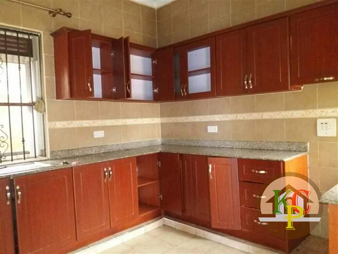 Semi Detached for rent in Bbunga Kampala