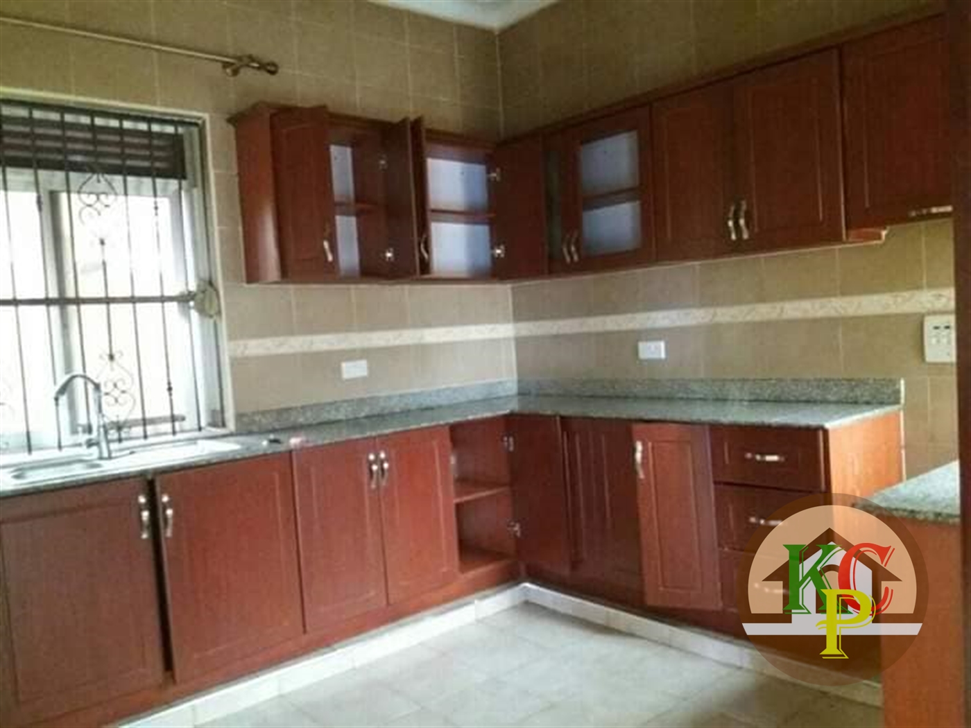 Semi Detached for rent in Bbunga Kampala